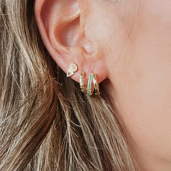 Double Huggie Earrings Green CZ CUTE everyday Jewelry huggies double hoop Green - Picture 7 of 7